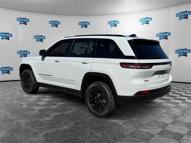 new 2025 Jeep Grand Cherokee car, priced at $46,135