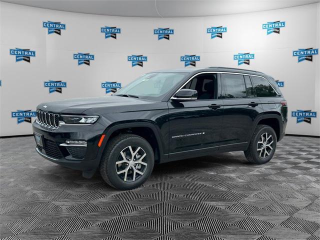 new 2025 Jeep Grand Cherokee car, priced at $50,010