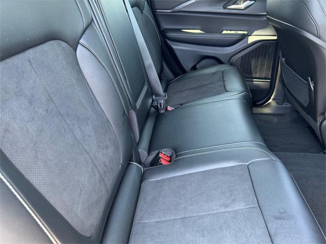 used 2024 Jeep Grand Cherokee car, priced at $41,977