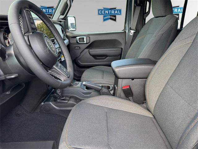 new 2025 Jeep Wrangler car, priced at $58,339
