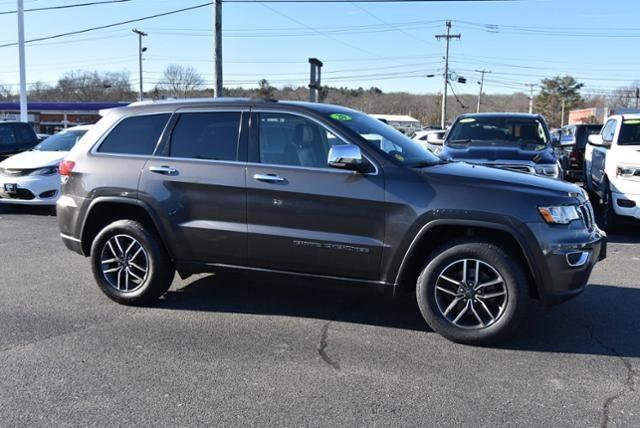 used 2020 Jeep Grand Cherokee car, priced at $29,064