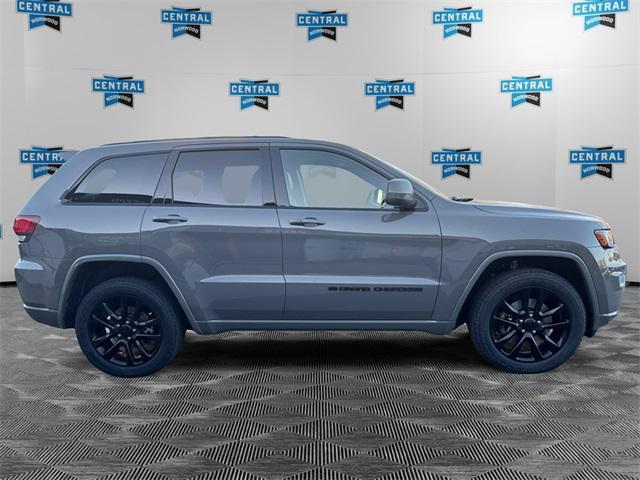 used 2022 Jeep Grand Cherokee car, priced at $33,877