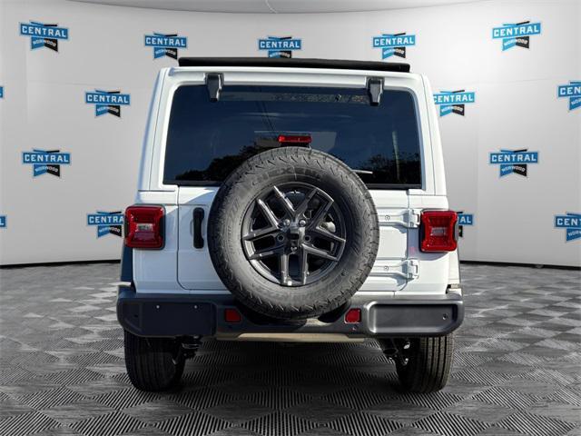 new 2025 Jeep Wrangler car, priced at $55,860