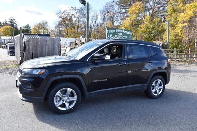 new 2024 Jeep Compass car, priced at $35,035