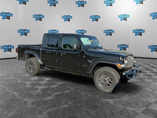 new 2025 Jeep Gladiator car, priced at $48,970