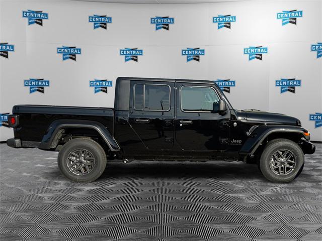 new 2025 Jeep Gladiator car, priced at $48,970