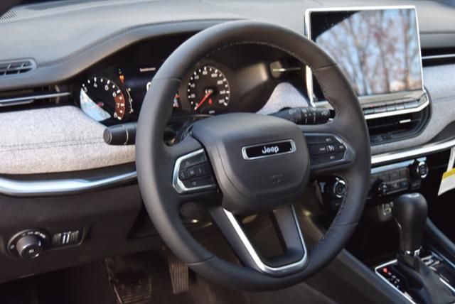 new 2024 Jeep Compass car, priced at $35,035