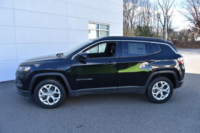 new 2024 Jeep Compass car, priced at $35,035