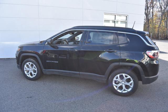 new 2024 Jeep Compass car, priced at $35,035