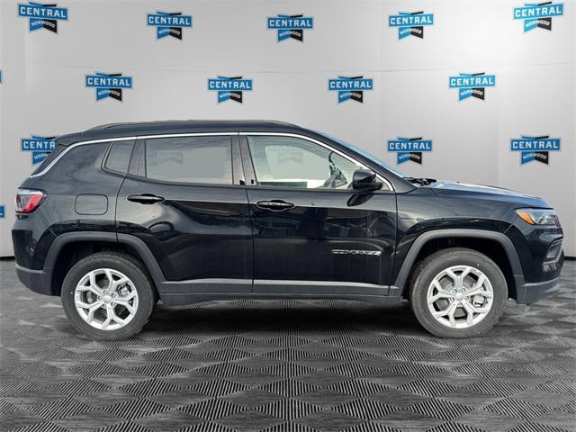 new 2024 Jeep Compass car, priced at $35,035