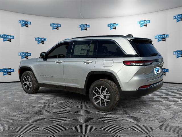 new 2025 Jeep Grand Cherokee car, priced at $50,010