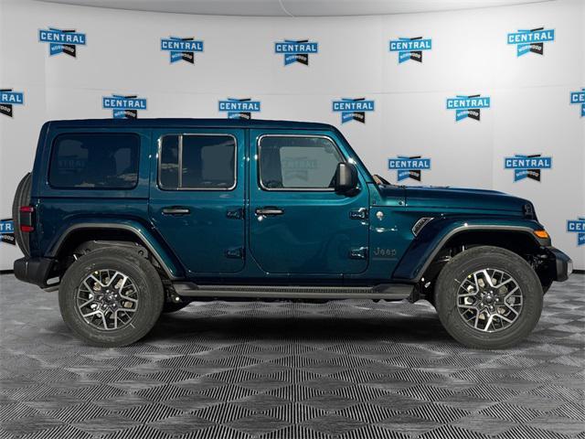 new 2025 Jeep Wrangler car, priced at $62,700