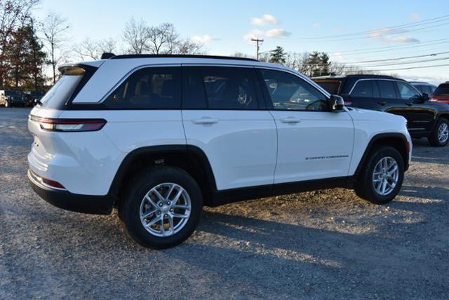 new 2025 Jeep Grand Cherokee car, priced at $43,375