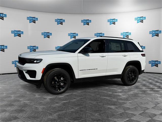 new 2025 Jeep Grand Cherokee car, priced at $46,135