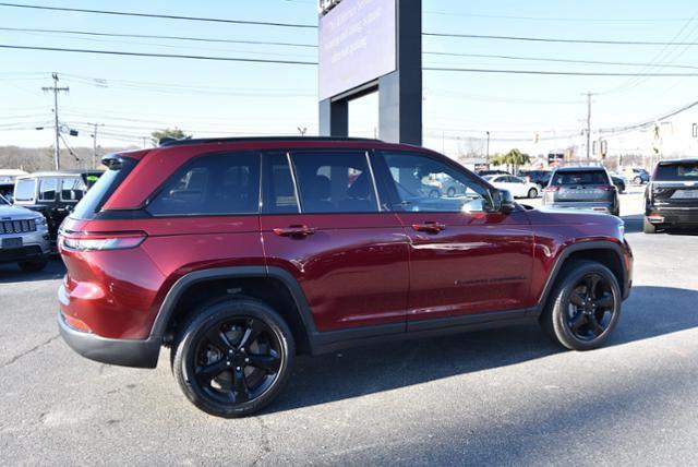 used 2023 Jeep Grand Cherokee car, priced at $36,286