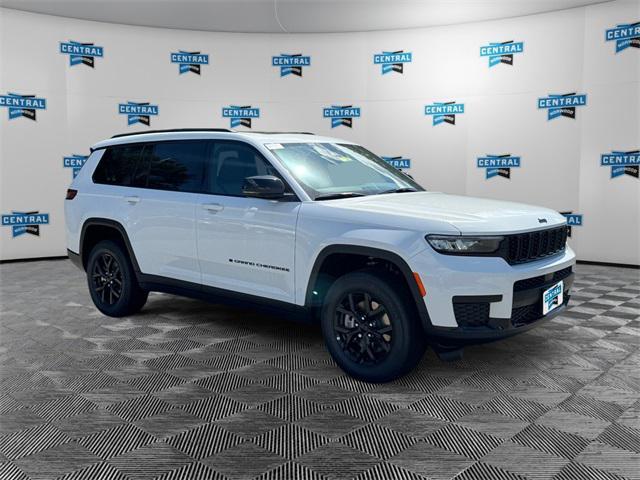 new 2025 Jeep Grand Cherokee L car, priced at $48,135