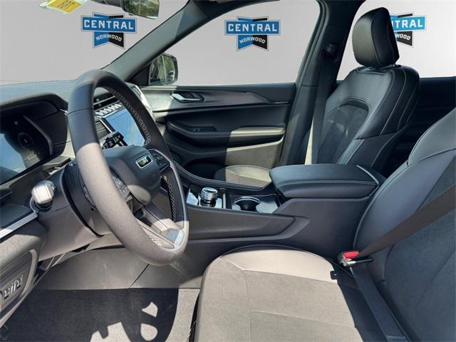 new 2025 Jeep Grand Cherokee L car, priced at $48,135
