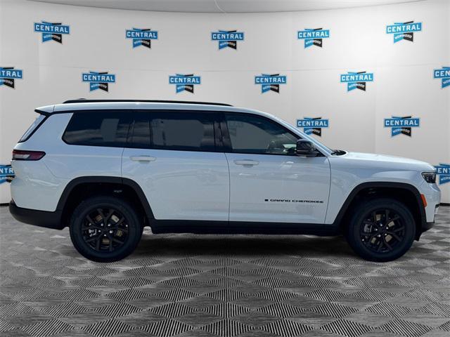 new 2025 Jeep Grand Cherokee L car, priced at $48,135