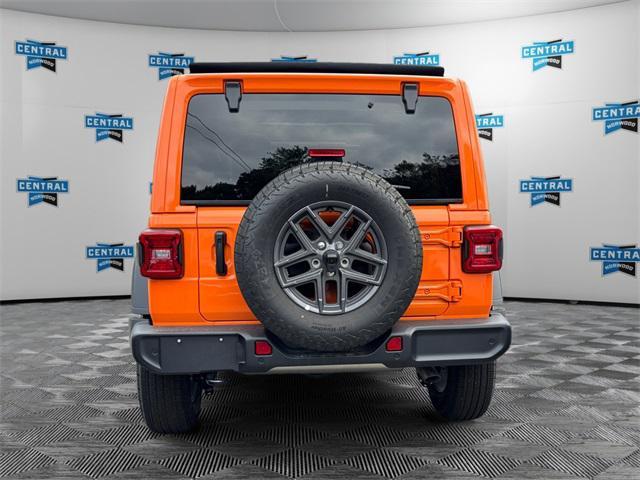 new 2025 Jeep Wrangler car, priced at $54,560