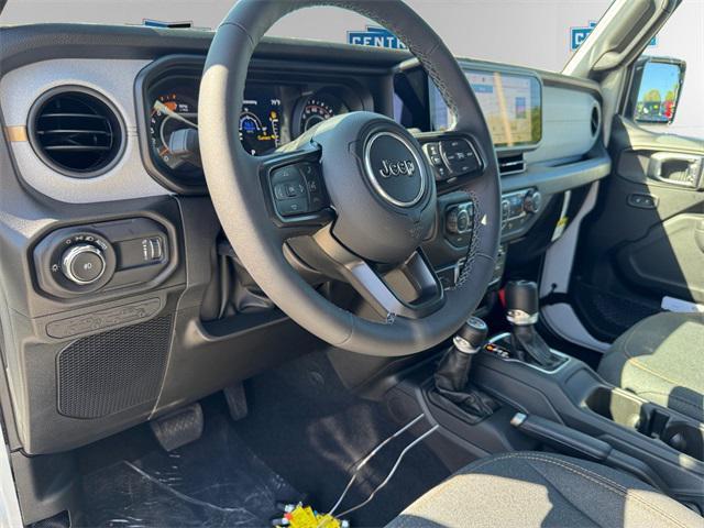 new 2025 Jeep Wrangler car, priced at $55,860