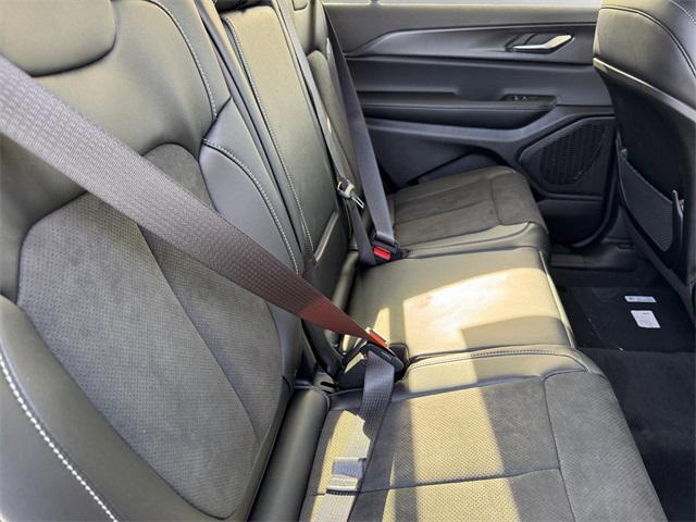 new 2025 Jeep Grand Cherokee L car, priced at $48,885