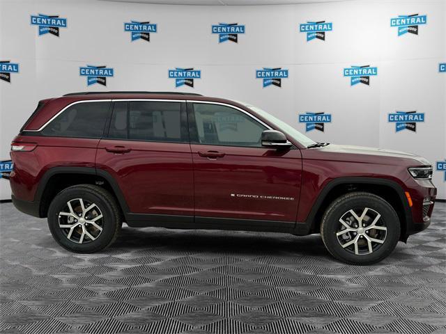 new 2025 Jeep Grand Cherokee car, priced at $49,810