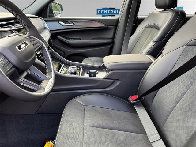 new 2025 Jeep Grand Cherokee L car, priced at $49,480