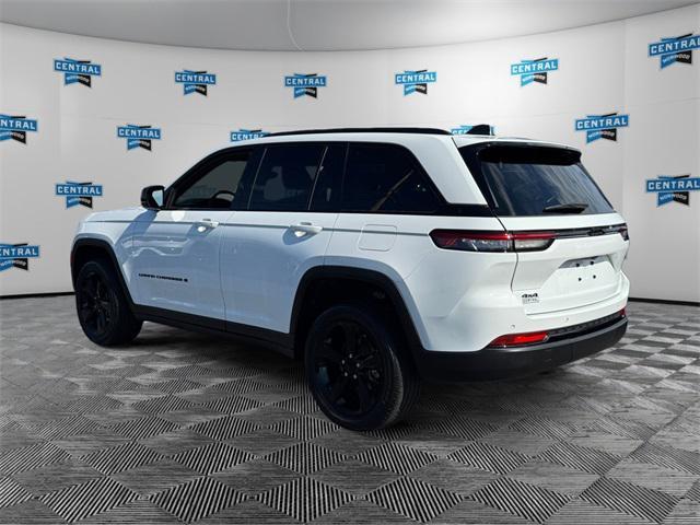 used 2023 Jeep Grand Cherokee car, priced at $36,977