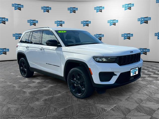 used 2023 Jeep Grand Cherokee car, priced at $36,977