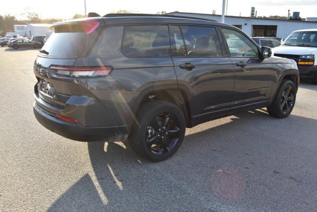 new 2024 Jeep Grand Cherokee L car, priced at $51,175