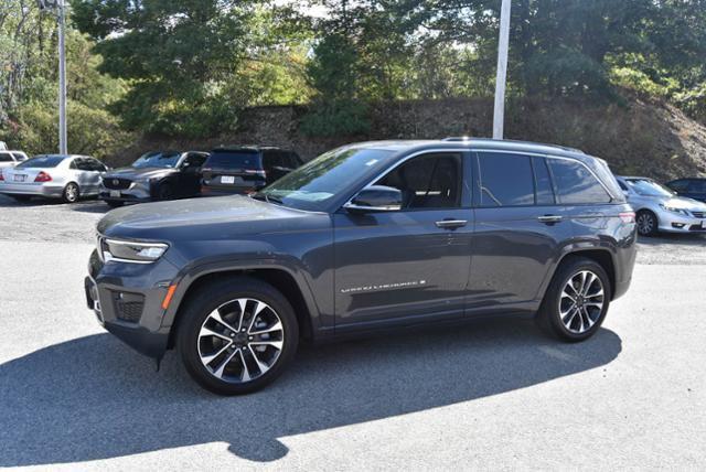 used 2022 Jeep Grand Cherokee car, priced at $38,960