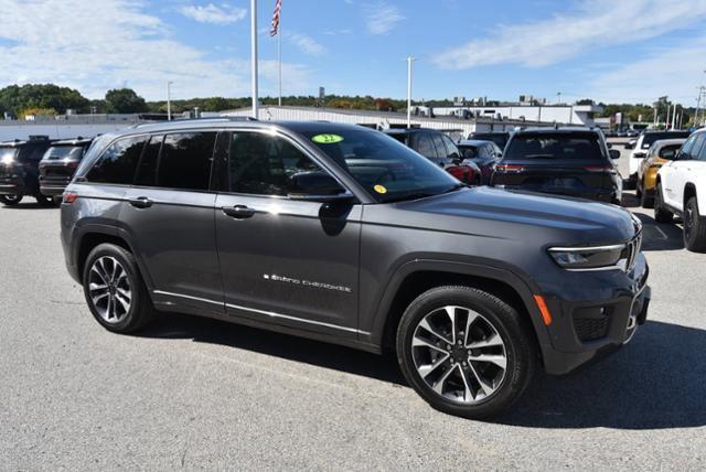 used 2022 Jeep Grand Cherokee car, priced at $38,960