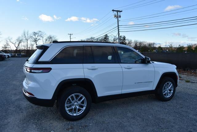 new 2025 Jeep Grand Cherokee car, priced at $43,375