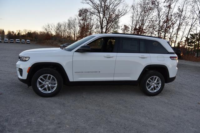 new 2025 Jeep Grand Cherokee car, priced at $43,375