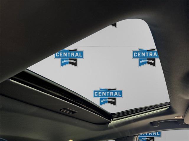 used 2022 Jeep Grand Cherokee car, priced at $30,977