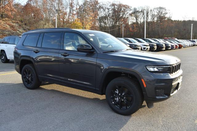 new 2024 Jeep Grand Cherokee L car, priced at $50,280