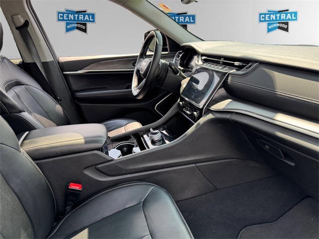 used 2022 Jeep Grand Cherokee car, priced at $36,977