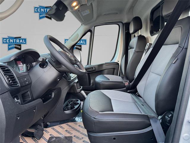 new 2025 Ram ProMaster 1500 car, priced at $48,095