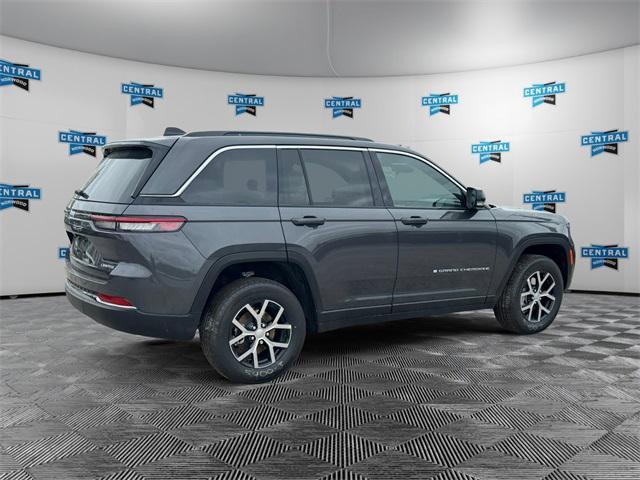 new 2025 Jeep Grand Cherokee car, priced at $50,010
