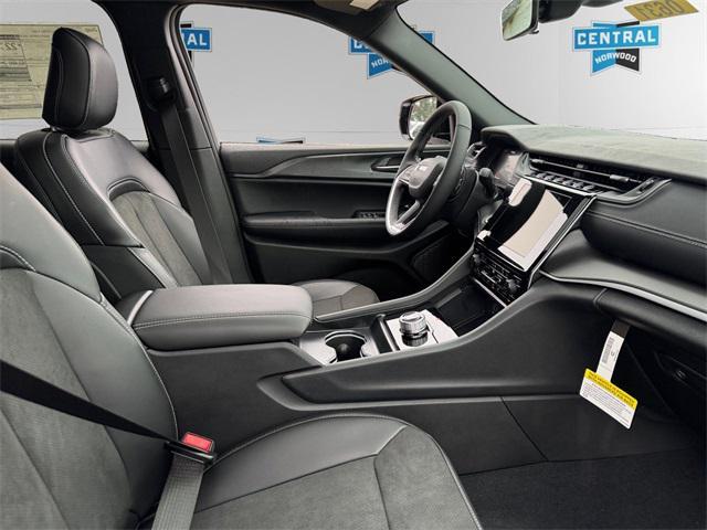 new 2025 Jeep Grand Cherokee L car, priced at $48,730