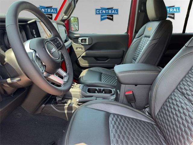 new 2025 Jeep Wrangler car, priced at $62,400