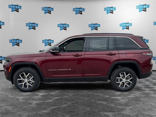 new 2025 Jeep Grand Cherokee car, priced at $50,010