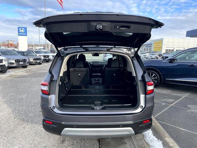 used 2024 Honda Pilot car, priced at $39,975