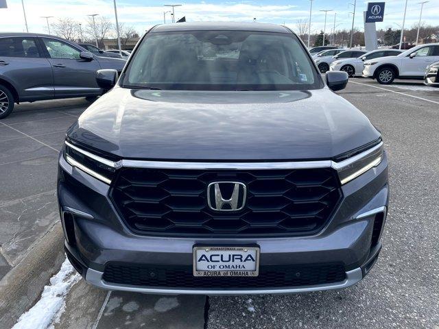 used 2024 Honda Pilot car, priced at $39,975