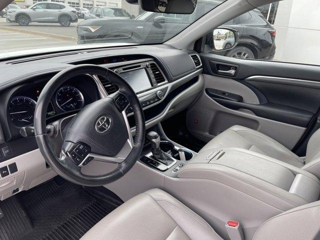used 2019 Toyota Highlander car, priced at $29,750