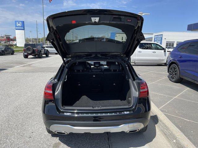 used 2020 Mercedes-Benz GLA 250 car, priced at $28,450