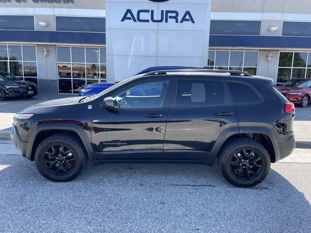 used 2017 Jeep Cherokee car, priced at $17,475