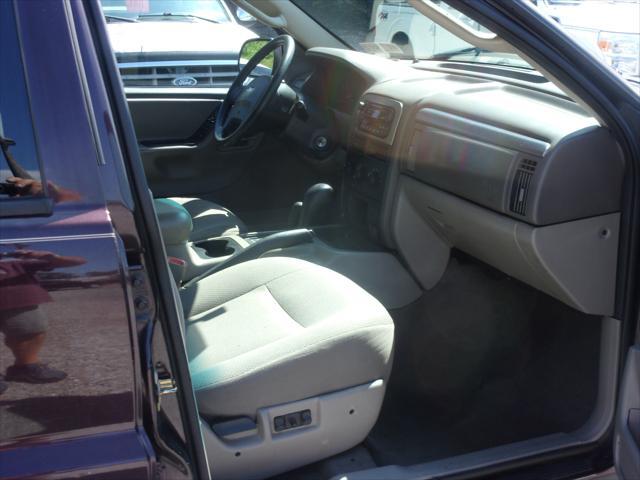 used 2004 Jeep Grand Cherokee car, priced at $4,900