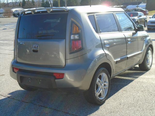 used 2010 Kia Soul car, priced at $5,400