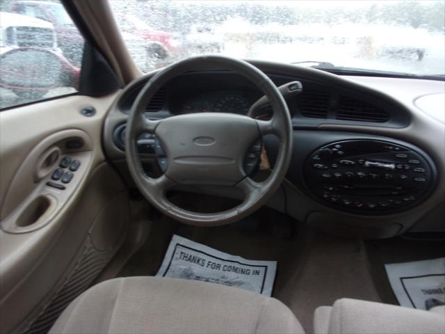 used 1998 Ford Taurus car, priced at $4,500